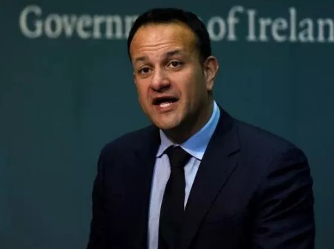 Taoiseach Leo Varadkar vows to help a five stone anorexic teenage girl who has been given just weeks to live
